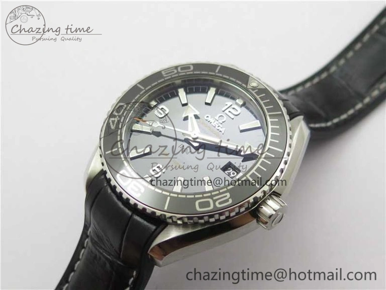 Planet Ocean 39.5mm Black Ceramic Bezel SS VSF 1:1 Best Edition Black Dial on Black Gummy Strap A8800