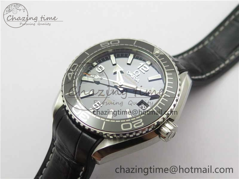 Planet Ocean 39.5mm Black Ceramic Bezel SS VSF 1:1 Best Edition Black Dial on Black Gummy Strap A8800