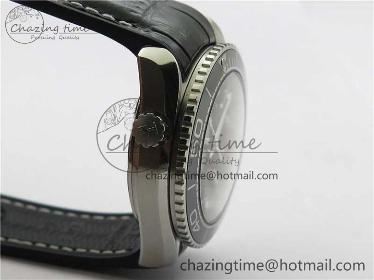 Planet Ocean 39.5mm Black Ceramic Bezel SS VSF 1:1 Best Edition Black Dial on Black Gummy Strap A8800