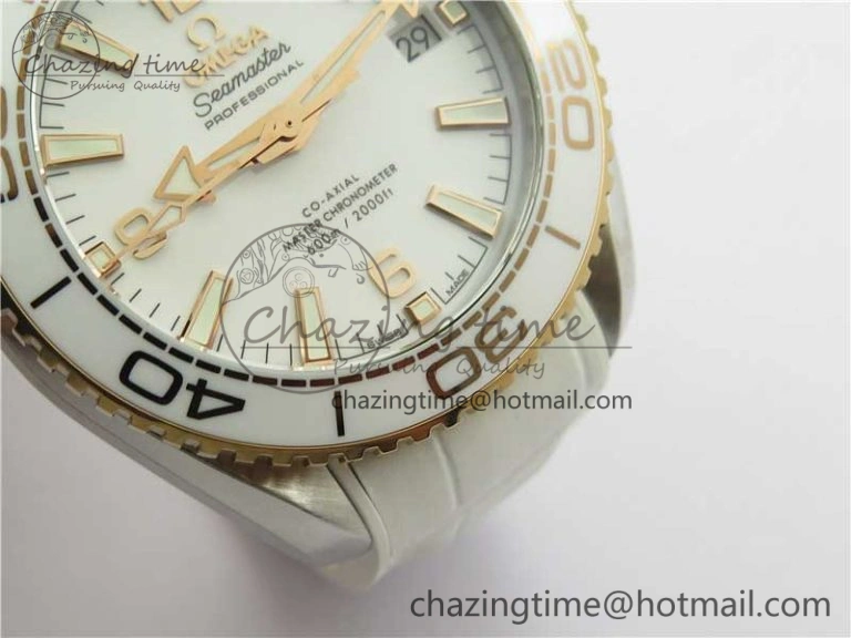 Planet Ocean 39.5mm SS RG VSF 1:1 Best Edition White Dial on White Leather Strap A8800