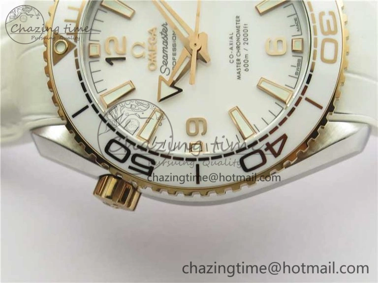 Planet Ocean 39.5mm SS RG VSF 1:1 Best Edition White Dial on White Leather Strap A8800