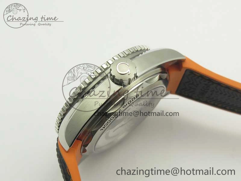 Planet Ocean 43.5mm SS VSF 1:1 Best Edition Black Orange Bezel Black Dial on Black Nylon Strap A8900 Super Clone