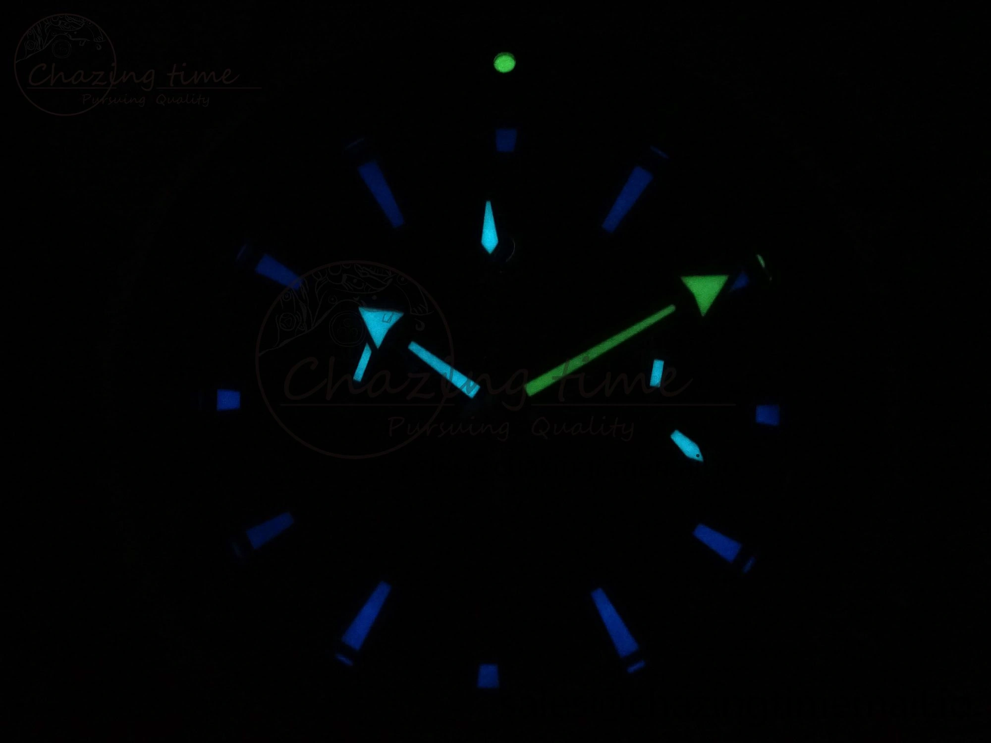 Planet Ocean 600M Chrono SS VRF 1:1 Best Edition Black Bezel Blue Dial on RG SS Bracelet A9900