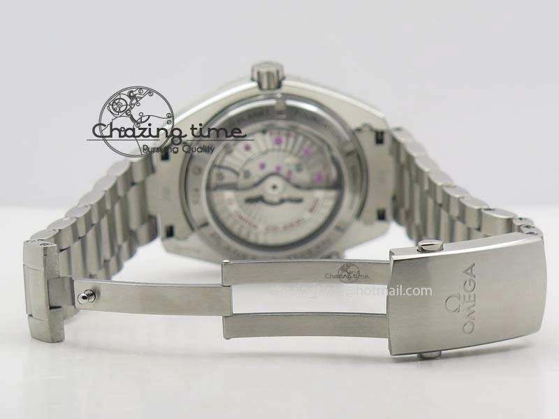 Planet Ocean GMT 43.5mm V6F Goodplanet Orange Marker Blue Dial On SS Bracelet A8605