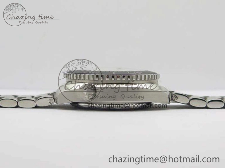 Planet Ocean Master Chrono SS OM 1:1 Best Edition Gray Dial On SS Bracelet A9900 V2