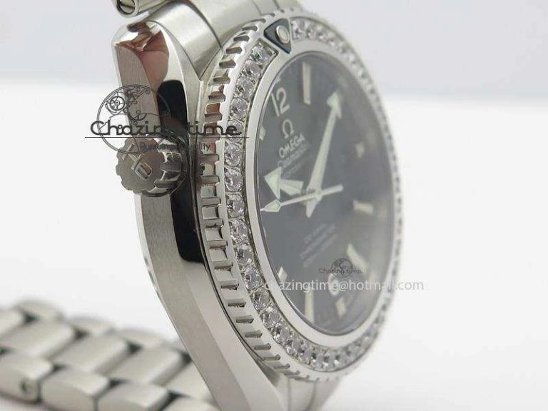 Planet Ocean Professional Diamonds Bezel 42mm V6F Best Edition On SS Bracelet A8500