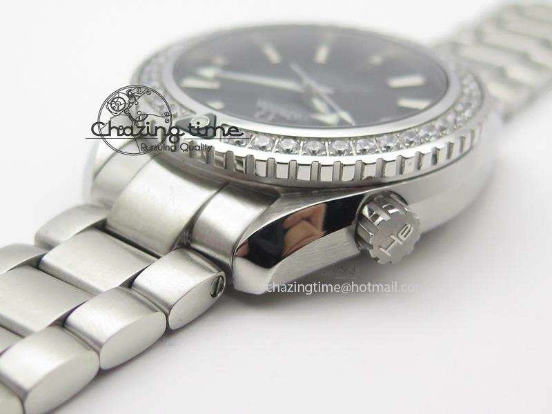 Planet Ocean Professional Diamonds Bezel 42mm V6F Best Edition On SS Bracelet A8500
