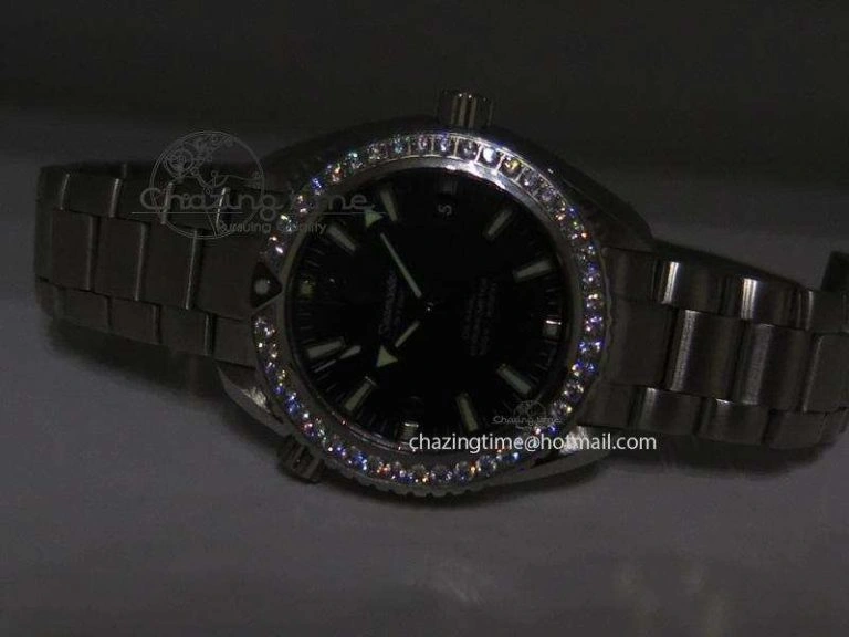Planet Ocean Professional Diamonds Bezel 42mm V6F Best Edition On SS Bracelet A8500
