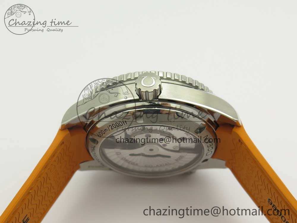 Planet Ocean Professional Orange Bezel 42mm 1:1 VSF Best Edition on Orange Rubber Strap A8500 Super Clone