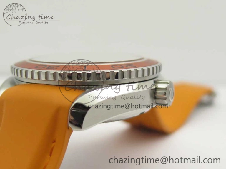 Planet Ocean Professional Orange Bezel 42mm 1:1 VSF Best Edition on Orange Rubber Strap A8500 Super Clone