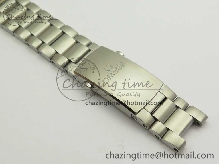 Planet Ocean Professional Orange Bezel 42mm 1:1 VSF Best Edition on SS Bracelet A8500 Super Clone (2 Straps)