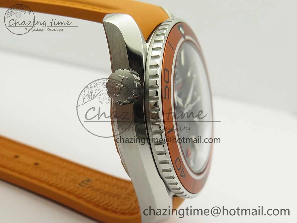 Planet Ocean Professional Orange Bezel 45.5mm 1:1 VSF Best Edition on Orange Rubber Strap A8500 Super Clone