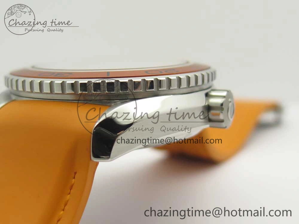 Planet Ocean Professional Orange Bezel 45.5mm 1:1 VSF Best Edition on Orange Rubber Strap A8500 Super Clone
