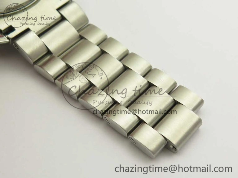 Planet Ocean Professional Orange Bezel 45.5mm 1:1 VSF Best Edition on SS Bracelet A8500 Super Clone (2 Straps)