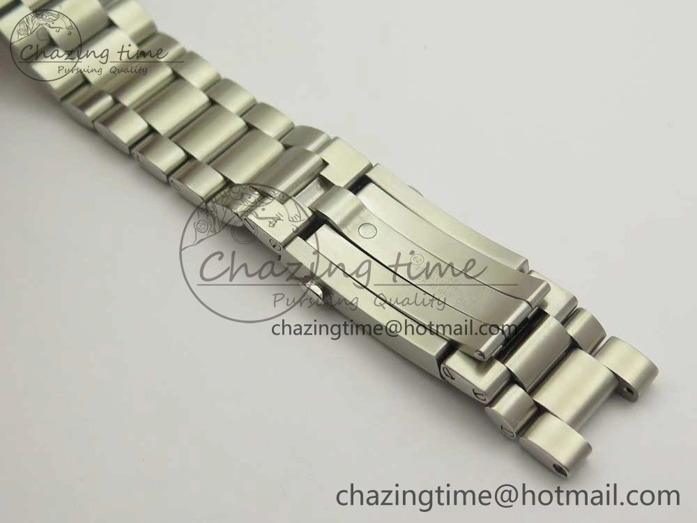 Planet Ocean Professional Orange Bezel 45.5mm 1:1 VSF Best Edition on SS Bracelet A8500 Super Clone (2 Straps)