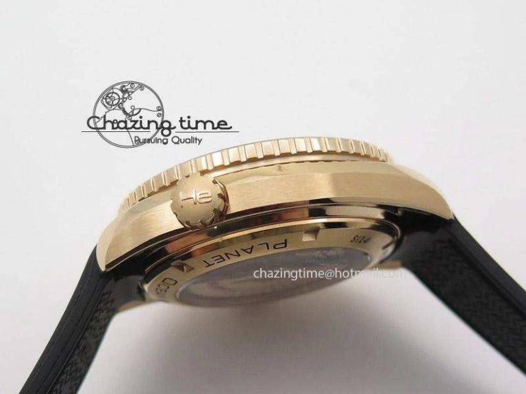 Planet Ocean Professional Rose Gold Liquid Metal V6F 45mm on Black Rubber Strap A8501