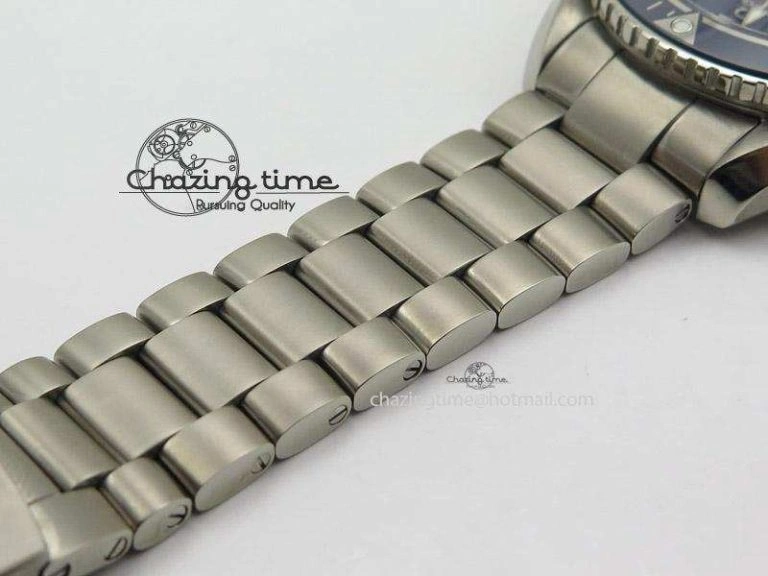 Planet Ocean Professional Titanium V6F Best Edition 45mm on Titanium Bracelet A8500