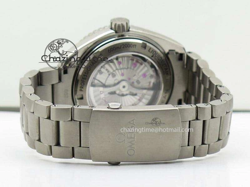 Planet Ocean Professional Titanium V6F Best Edition 45mm on Titanium Bracelet A8500