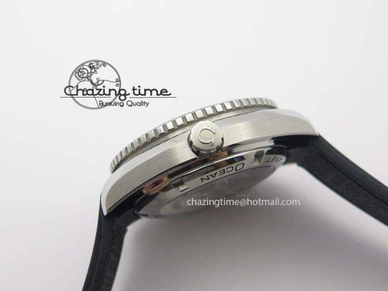 Planet Ocean SS Bp Maker 45mm Black Bezel On Black Rubber Strap A8500