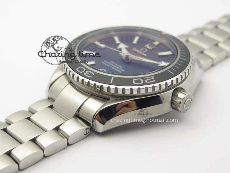 Planet Ocean SS Bp Maker 45mm Black Bezel On SS Bracelet A8500