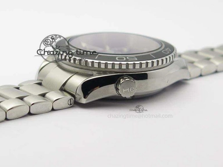 Planet Ocean SS Bp Maker 45mm Black Bezel On SS Bracelet A8500