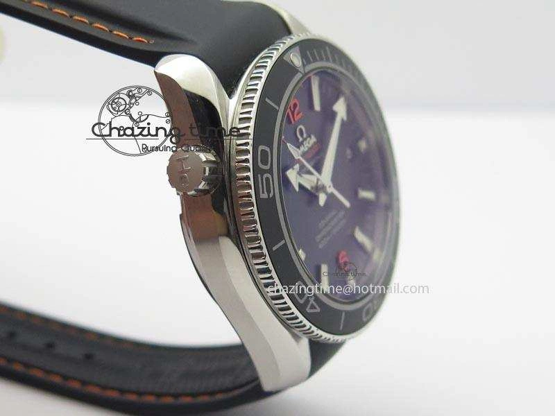 Planet Ocean SS Bp Maker 45mm Black Bezel Orange Numbers On Black Rubber Strap A8500