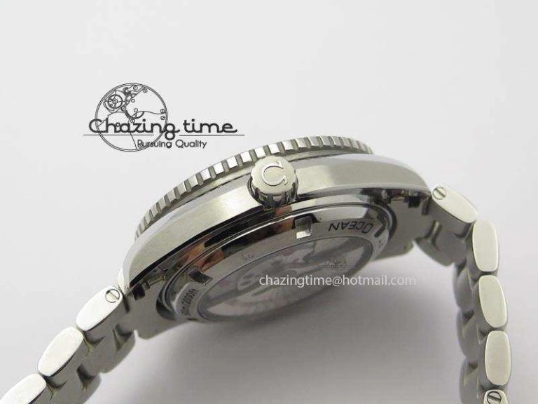 Planet Ocean SS Bp Maker 45mm Black Bezel Orange Numbers On SS Bracelet A8500