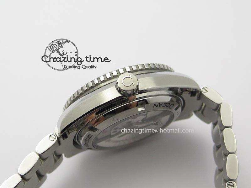 Planet Ocean SS Bp Maker 45mm Black Bezel Orange Numbers On SS Bracelet A8500