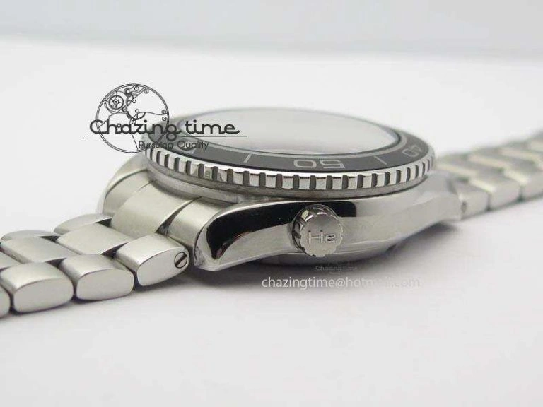 Planet Ocean SS Bp Maker 45mm Black Bezel Orange Numbers On SS Bracelet A8500