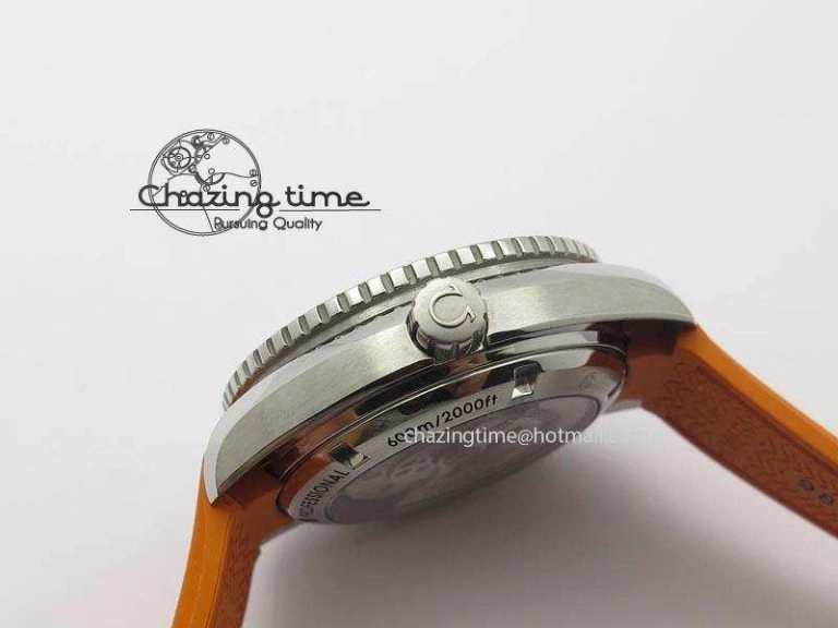 Planet Ocean SS Bp Maker 45mm Orange Bezel On Orange Rubber Strap A8500
