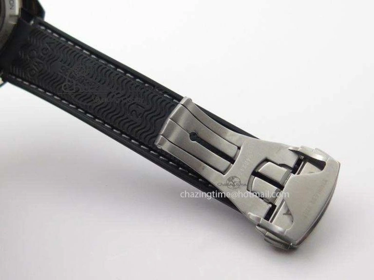 Planet Ocean SS GMT Black Dial Silver Markers On Black Rubber Strap A8605