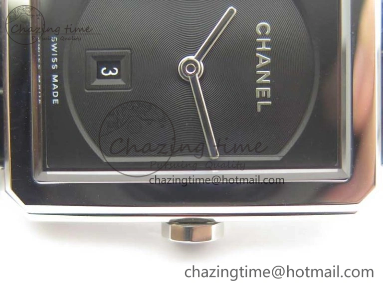 Premiere Boy de Chanel LMF 1:1 Best Edition Black Textured Dial on Black Crocodile Strap Jap Quartz