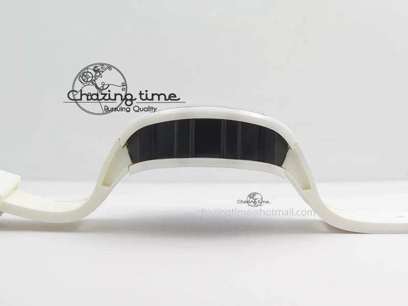 RM011 Felipe Massa White Ceramic DLC RMF White Crown On White Rubber Strap A7750