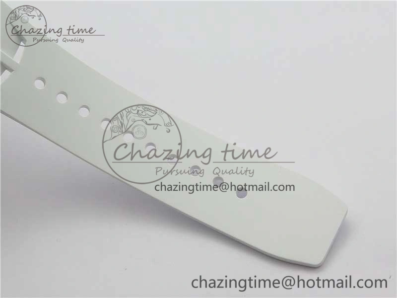 RM011 Real White Ceramic Chronograph KVF 1:1 Best Edition Crystal Skeleton Dial Green on Rubber Strap A7750