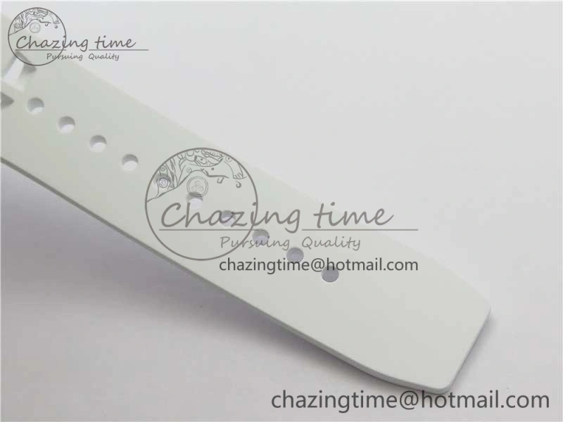 RM011 Real White Ceramic Chronograph KVF 1:1 Best Edition Crystal Skeleton Dial Green on Rubber Strap A7750