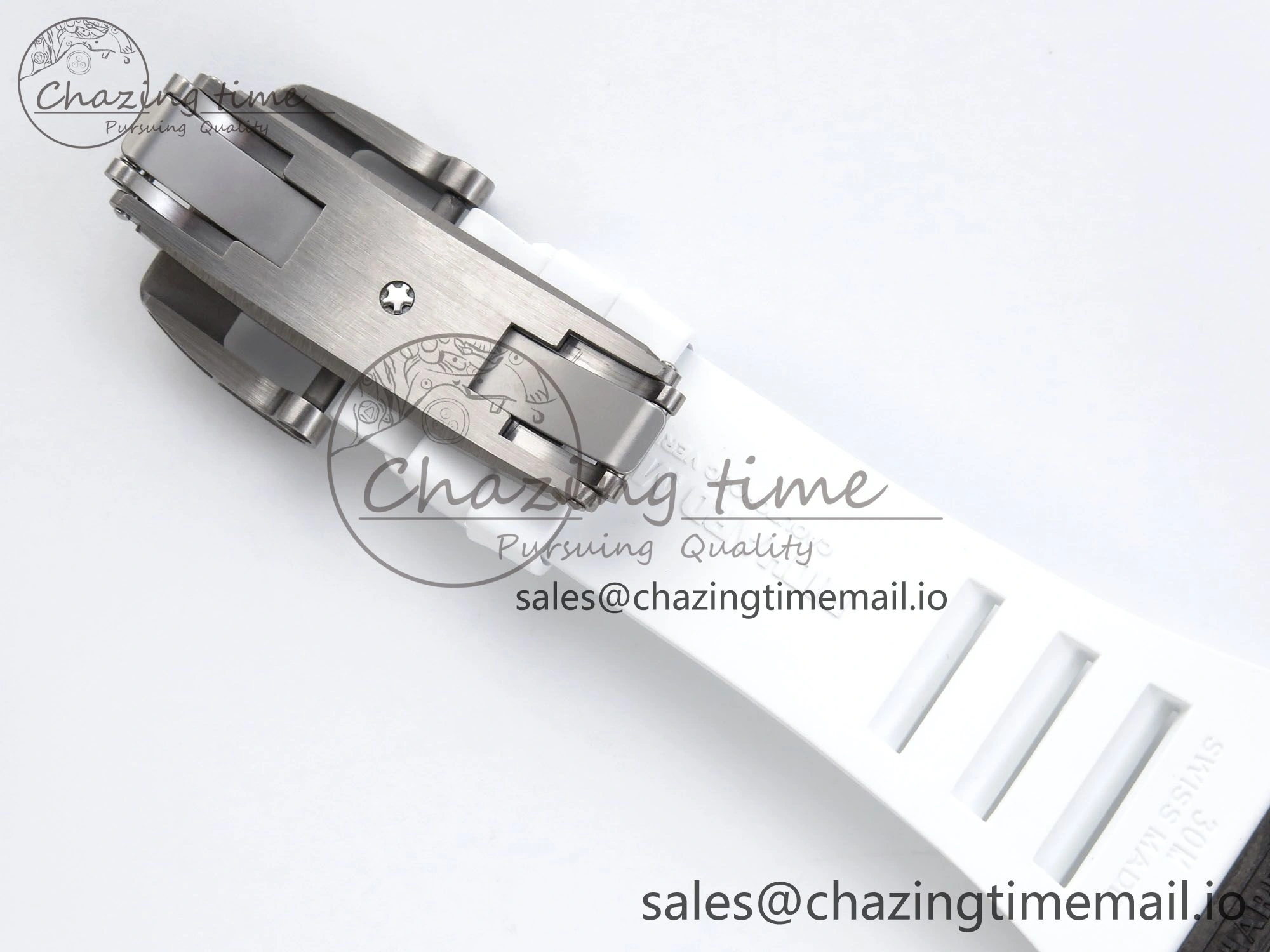 RM055 NTPT APSF 1:1 Best Edition White Bezel Red Crown on Rubber Strap RMUL2 Super Clone
