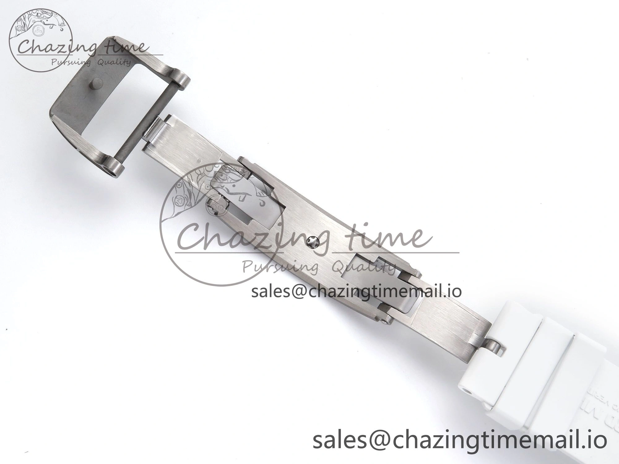 RM055 NTPT APSF 1:1 Best Edition White Bezel White Crown on Rubber Strap RMUL2 Super Clone