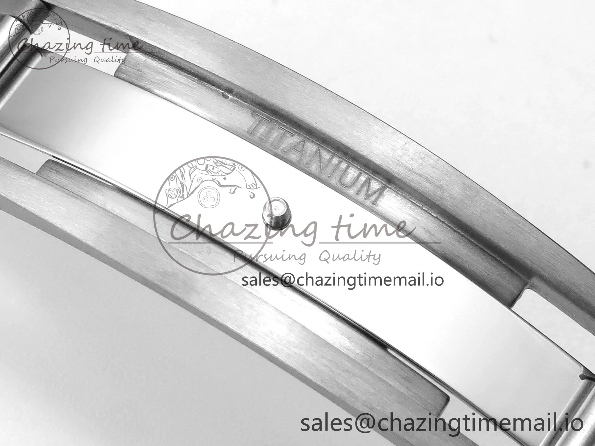 RM055 NTPT YSF 1:1 Best Edition Blue Bezel Blue Crown on White Rubber Strap RMUL2 Super Clone