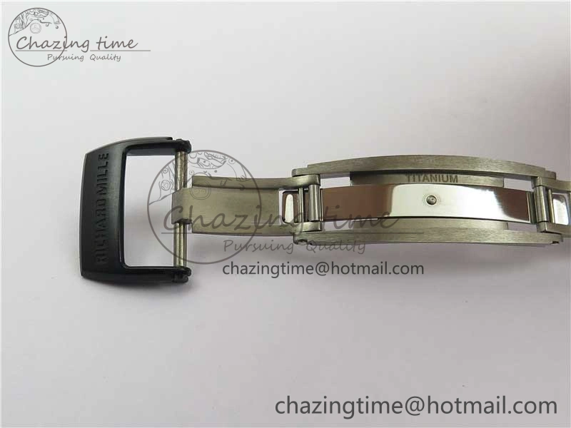 RM055 Real NTPT ZF 1:1 Best Edition Skeleton Dial on White Rubber Strap SEIKO Movement