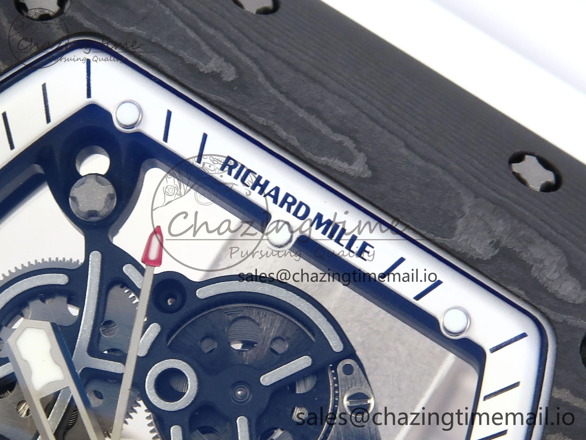 RM055 Ti NTPT UOKF 1:1 Best Edition White Black Inner Bezel White Crown on White Rubber Strap RMUL2 Super Clone