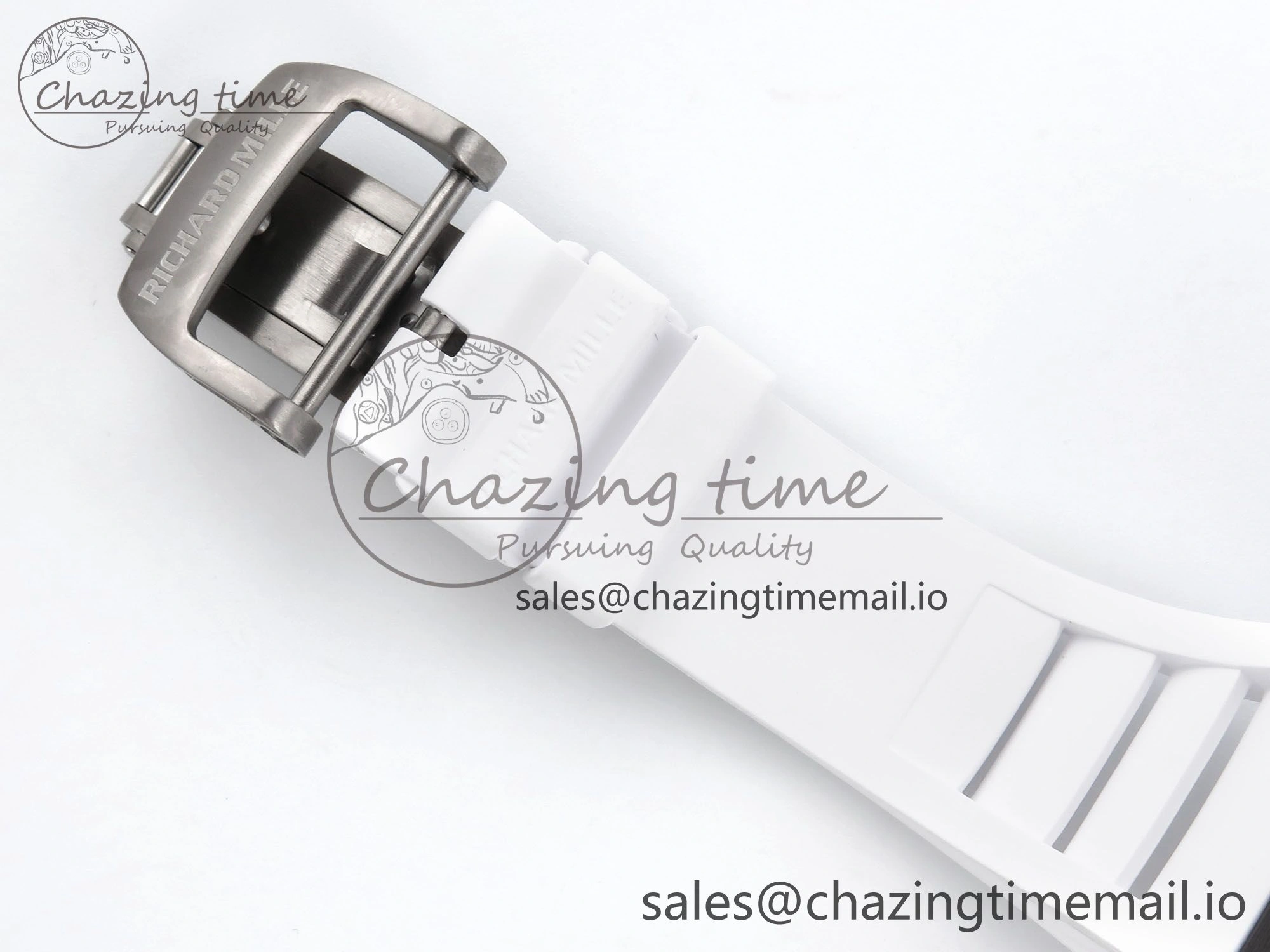RM055 Ti NTPT UOKF 1:1 Best Edition White Black Inner Bezel White Crown on White Rubber Strap RMUL2 Super Clone