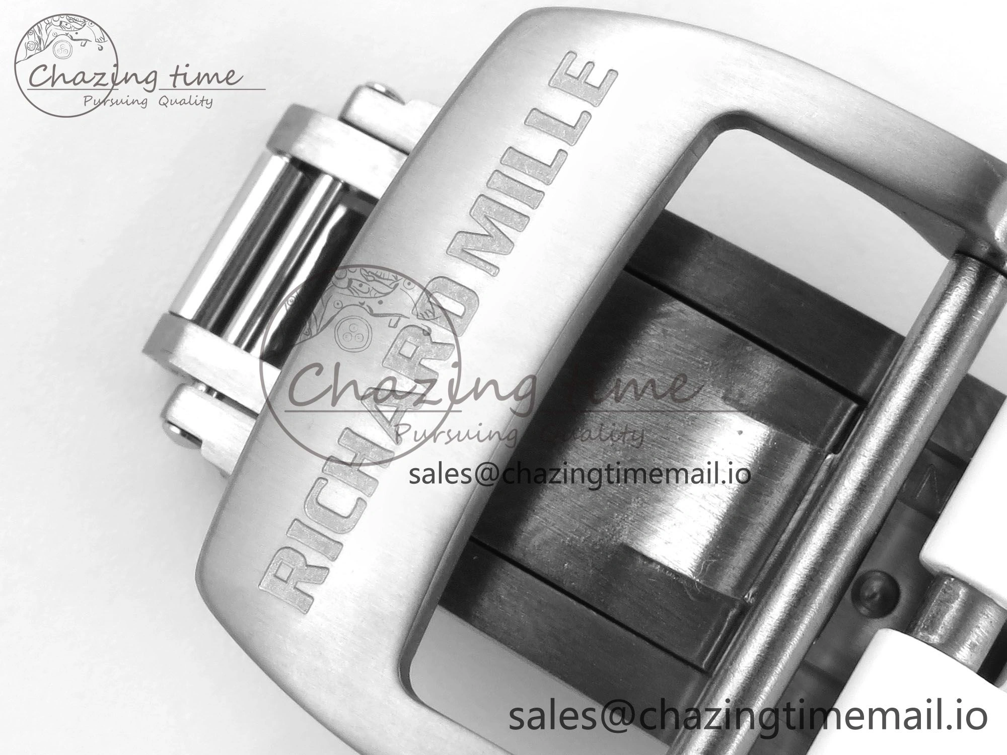 RM055 Ti NTPT UOKF 1:1 Best Edition White Red Inner Bezel White Crown on White Rubber Strap RMUL2 Super Clone
