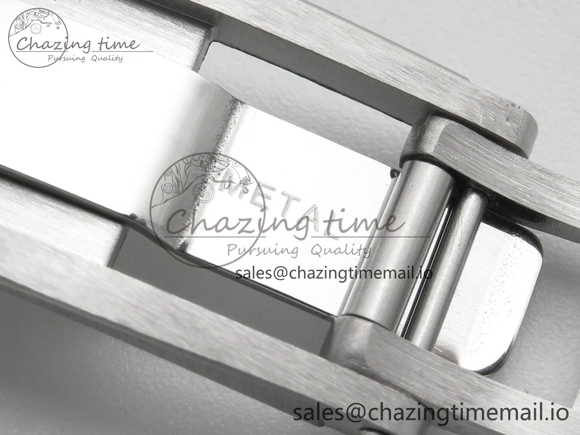 RM07 Ladies SS Diamonds Bezel ZF 1:1 Best Edition Red Diamonds Skeleton Dial on Red Rubber Strap CRMA2 Clone