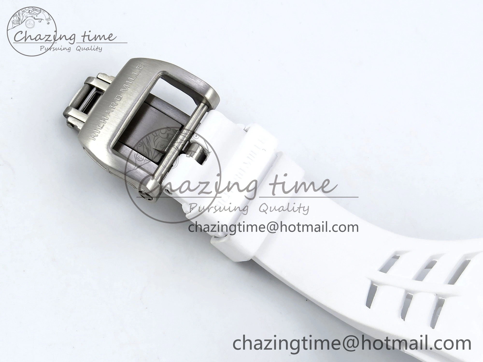 RM21-02 Tourbillon White Quartz Fiber Black Carbon RMF Best Edition on White Rubber Strap