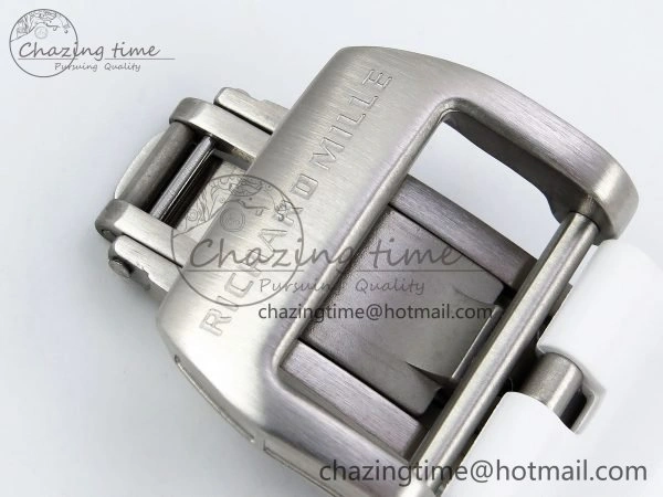RM21-02 Tourbillon White Quartz Fiber Black Carbon RMF Best Edition on White Rubber Strap