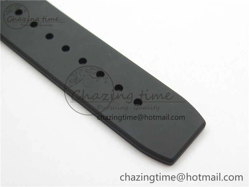 RM63-01 RG V9F Best Edition Crystal Dial on Black Rubber Strap A23J