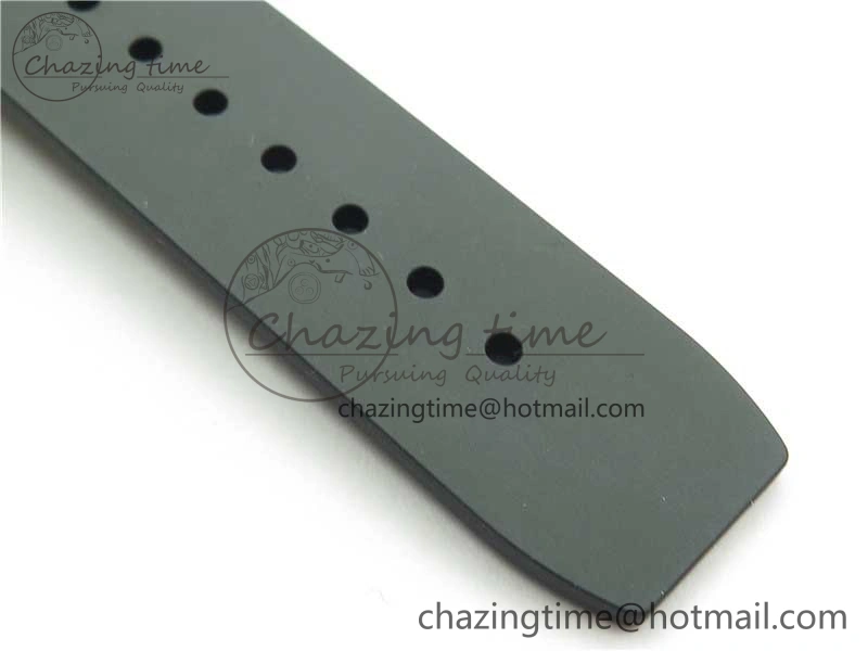 RM63-01 RG V9F Best Edition Crystal Dial on Black Rubber Strap A23J