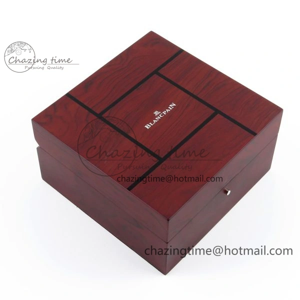 ROLEX PROTECTIVE TRAVEL PLASTIC WATCH CASE
