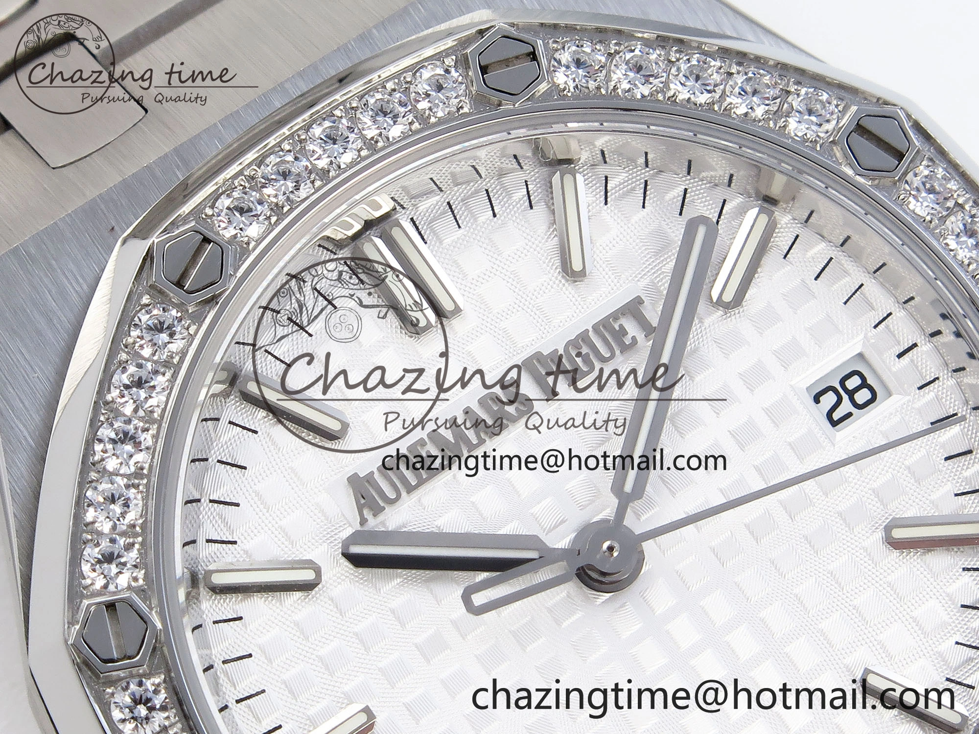 ROYAL OAK 34MM SS BF BEST EDITION WHITE DIAL DIAMONDS BEZEL ON SS BRACELET A5800