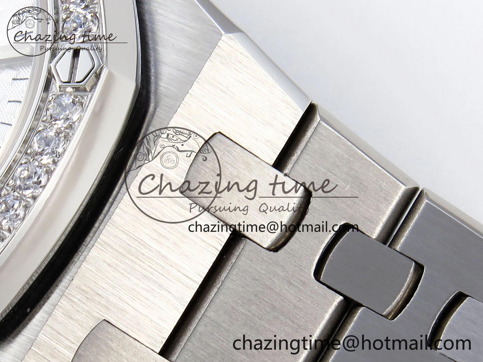 ROYAL OAK 34MM SS BF BEST EDITION WHITE DIAL DIAMONDS BEZEL ON SS BRACELET A5800